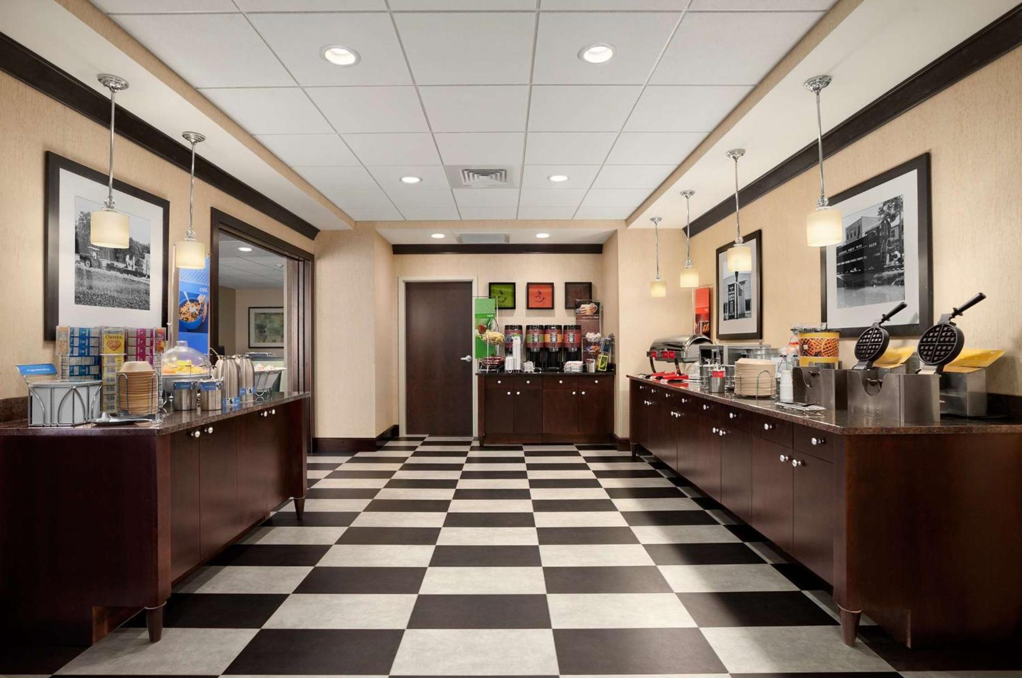 Hampton Inn Belton/Kansas City Exterior foto
